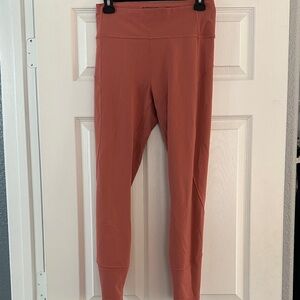 Lululemon size 8, Rust Orange Leggings